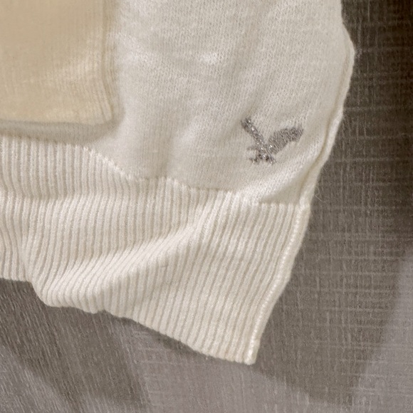 American Eagle Outfitters Cream Button Down a hoodie Cardigan. Size Large - Picture 5 of 6